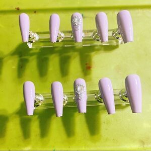 Lavender Press On Nails!! 